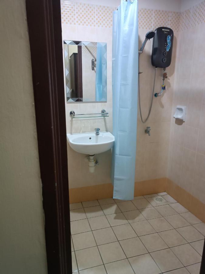 Kampong Selemat Sofea Inn Bukit Merah - Suria A7733 מראה חיצוני תמונה